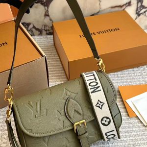 LOUISE VUITTONS DIANE