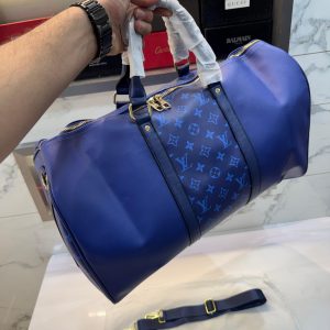 Louise vuittons Monogram Unisex Extra Premium Travel Duffle Bag