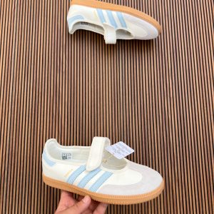 Adidase samba jane
