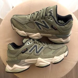 *New Balances 9060 Dark Olivine Cordura