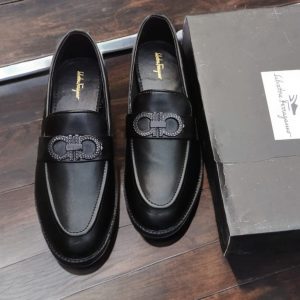 Premium quality feregamos loafers