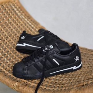 Adidase Superstar x Tokyo