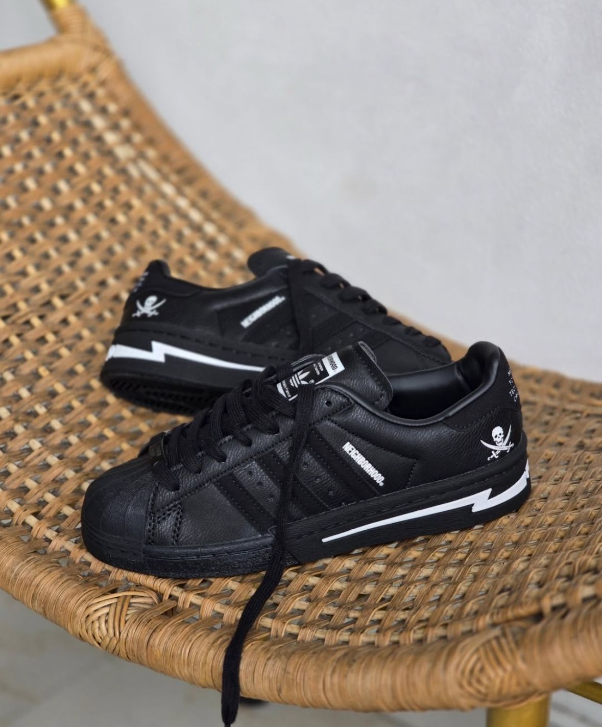 Adidase Superstar x Tokyo