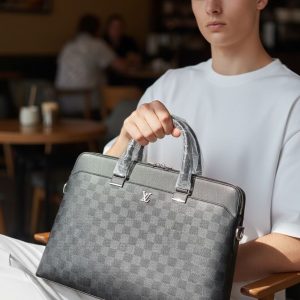 LOUISE VUITTONE LAPTOP BAG