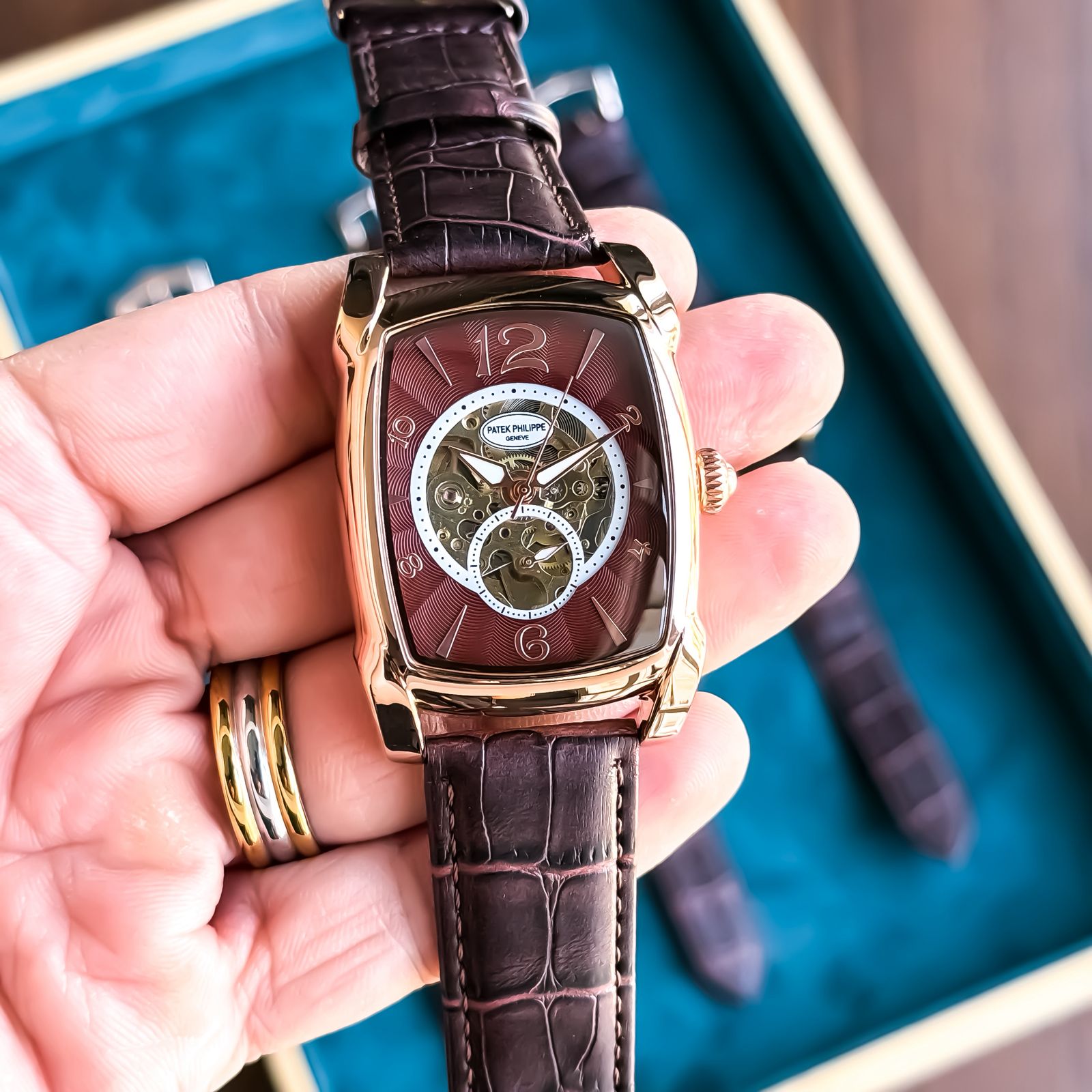 Men's watch