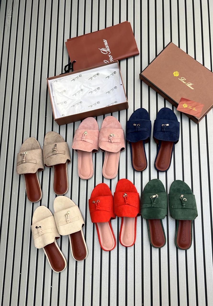 Women's flat