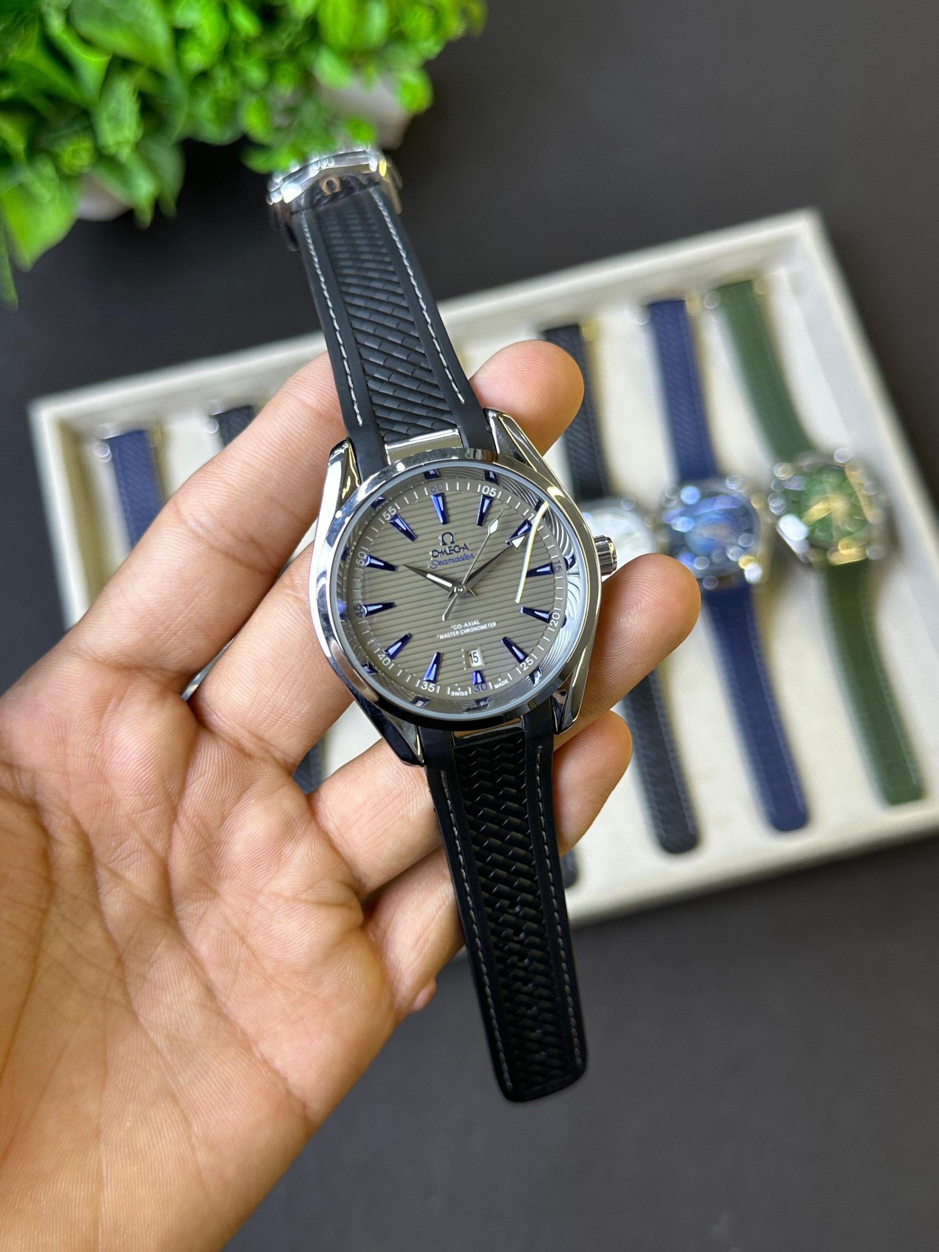 Men's watch