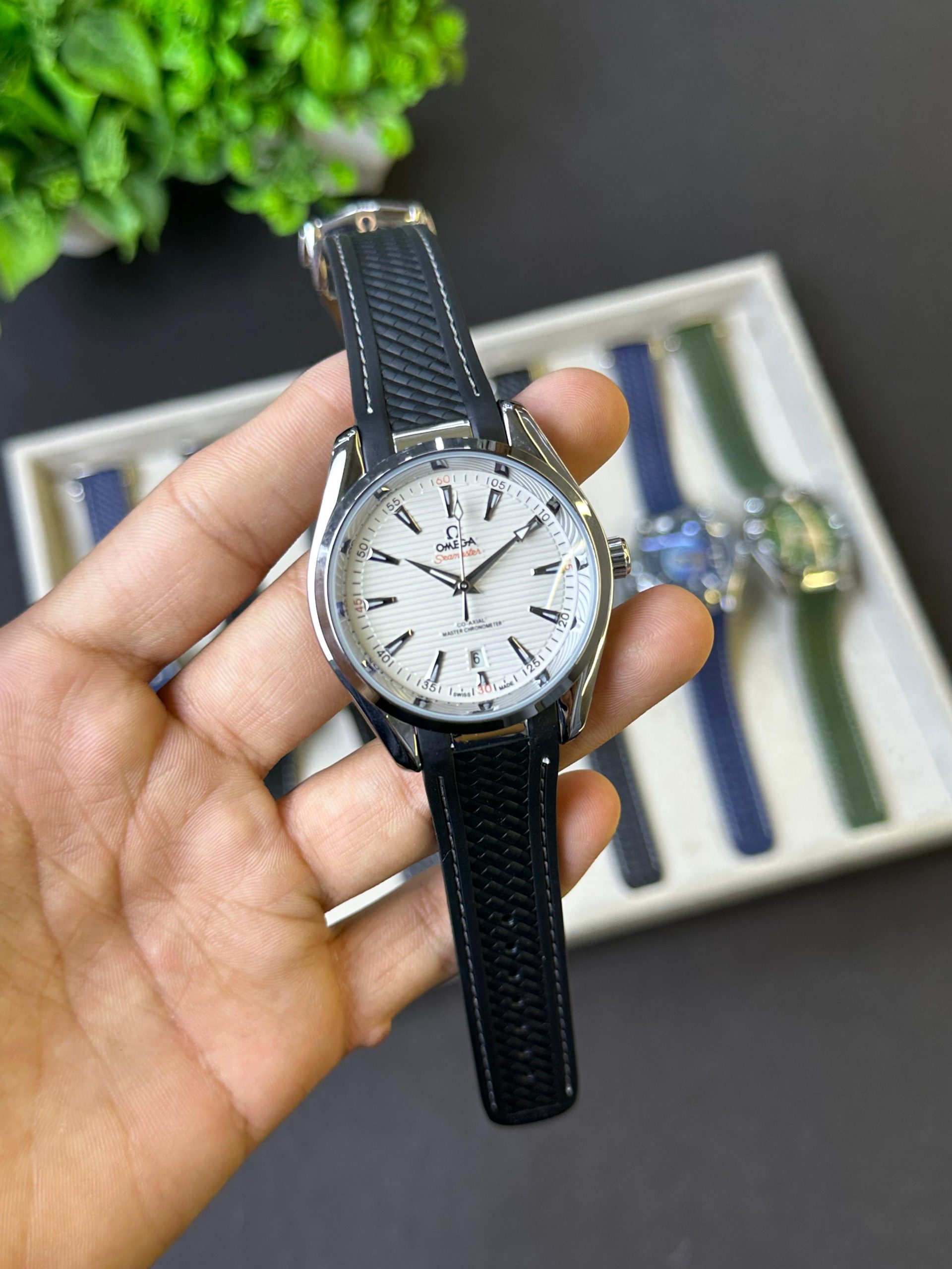 Men's watch