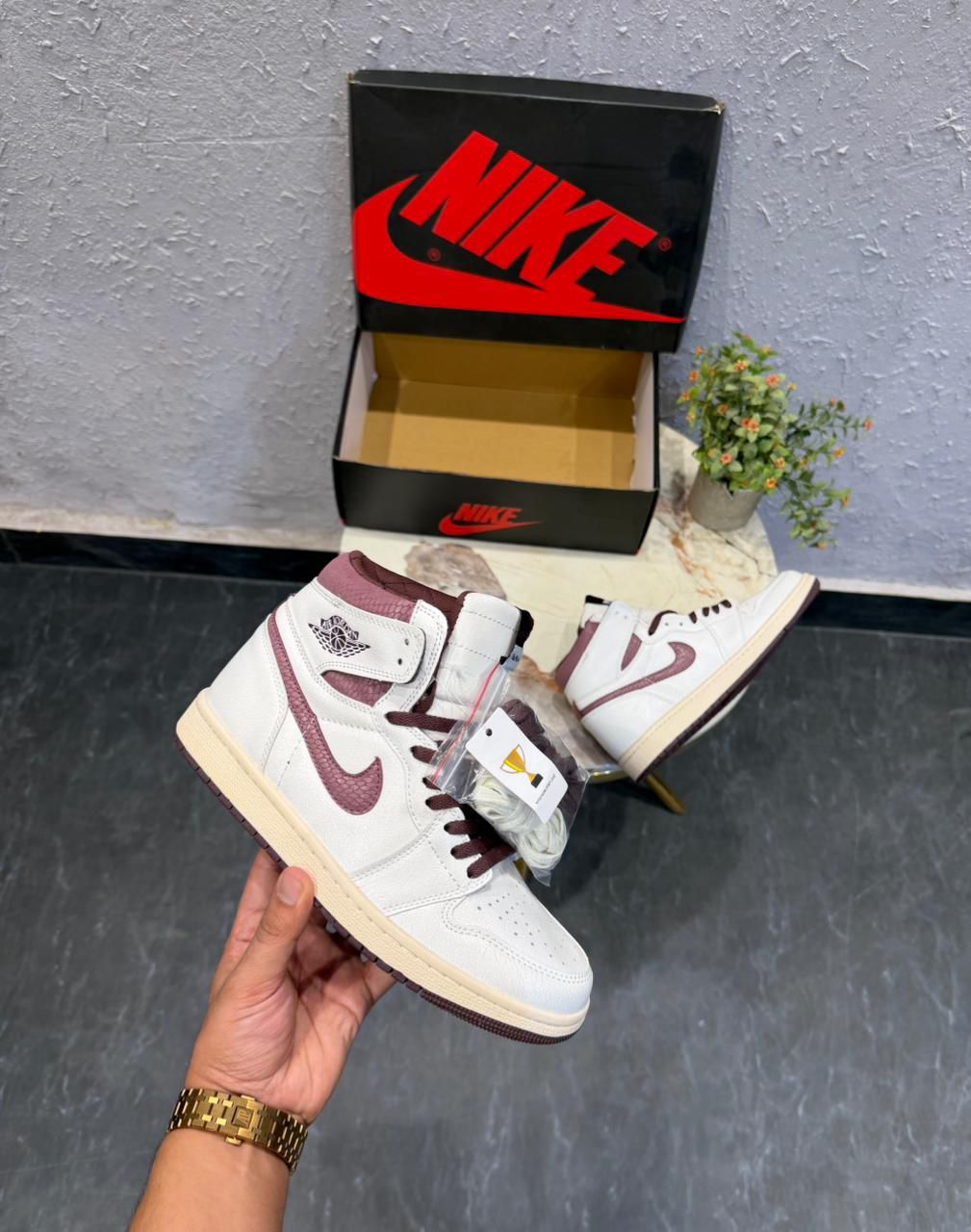 Men's shoes