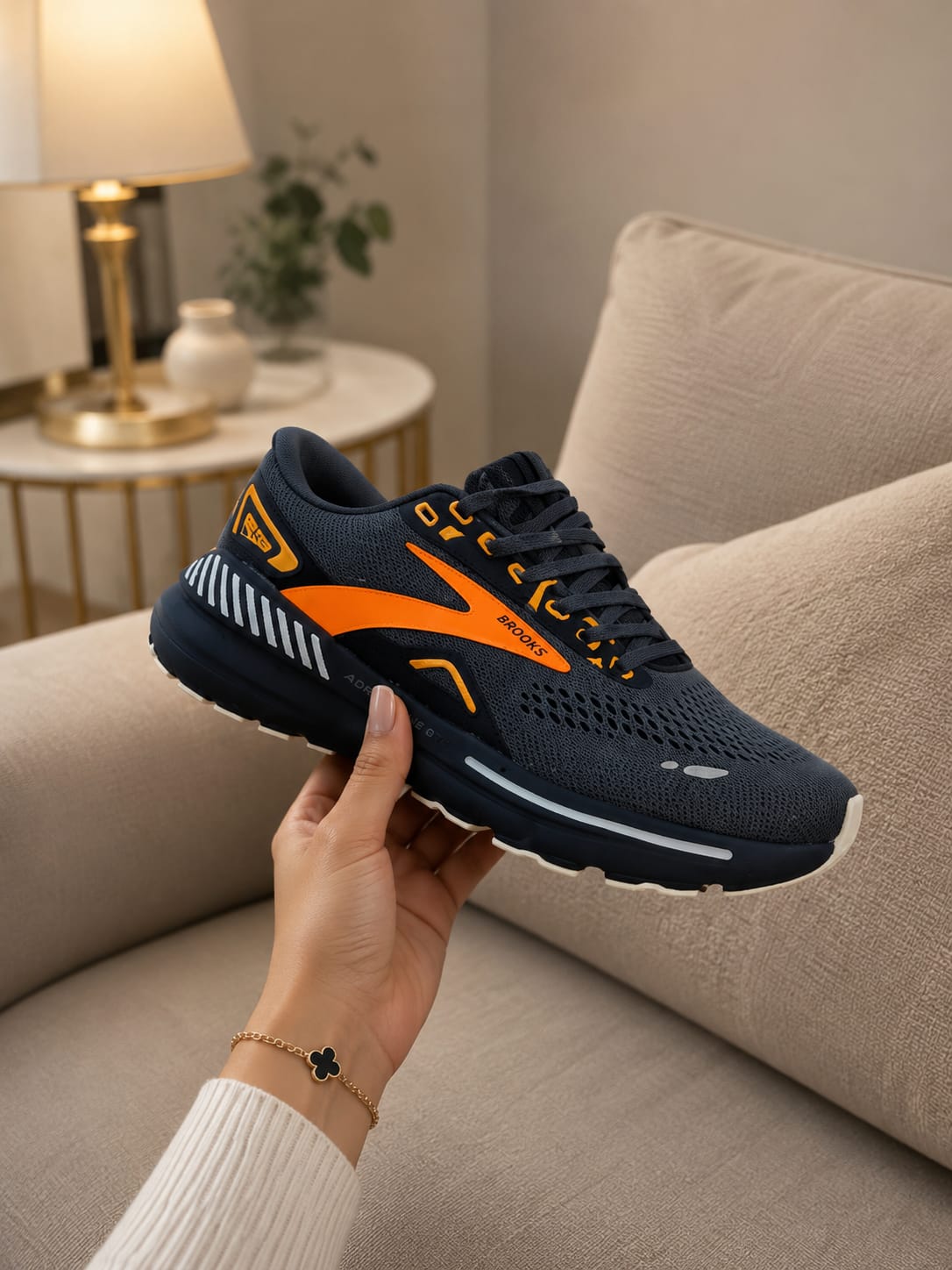 Men's shoes
